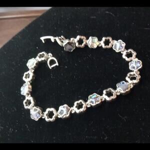 Flower Chain Link Abalone Bracelet Approx 7.25in.  Blue Green. Stainless Steal